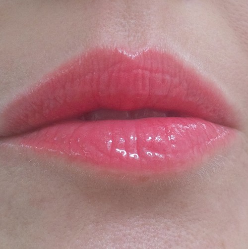 Make Up For Ever Aqua Rouge in Coral For Endless Summer Kisses